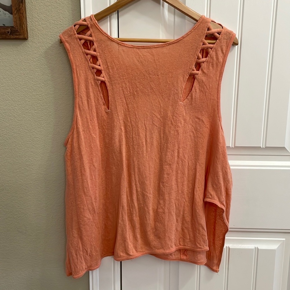 FREE PEOPLE oversized linen blend tangerine top. L - Picture 3 of 6